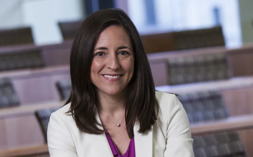 A headshot of Lisa Leslie
