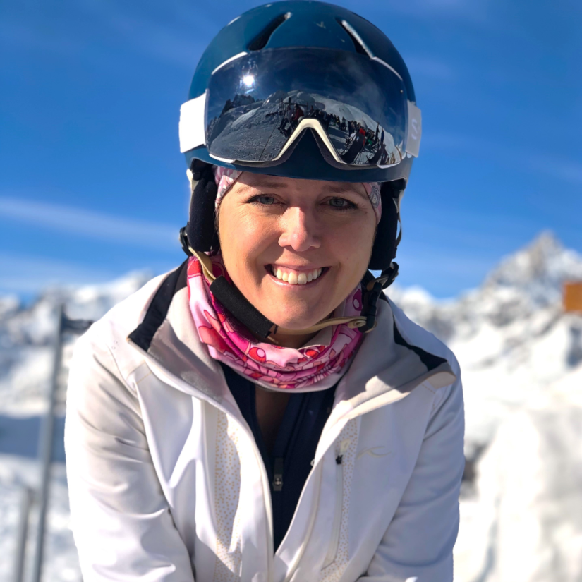 Angela Korch (MBA '05) skiing on Vail Mountain in Colorado
