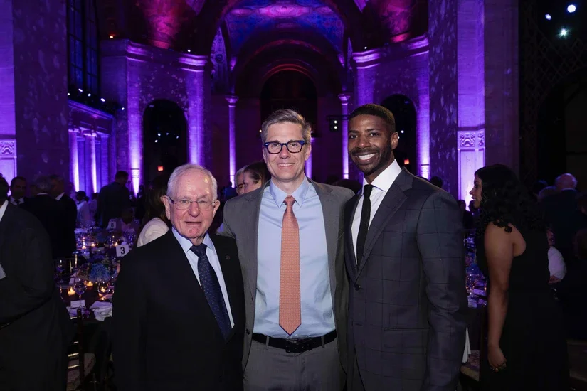 Interim Dean J.P. Eggers (center) with Haskins honorees, Bruce Berger (BS ‘66) (left) and Tony Watkins (MBA ‘11) (right)