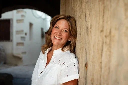 Amy Skoczlas Cole Headshot