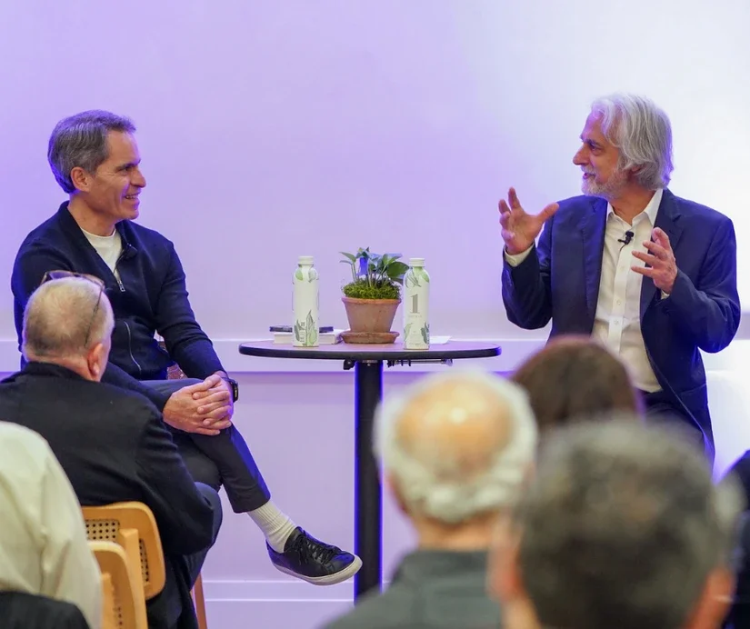 Professor Vasant Dhar in conversation with Jeff Teper (BS '86)