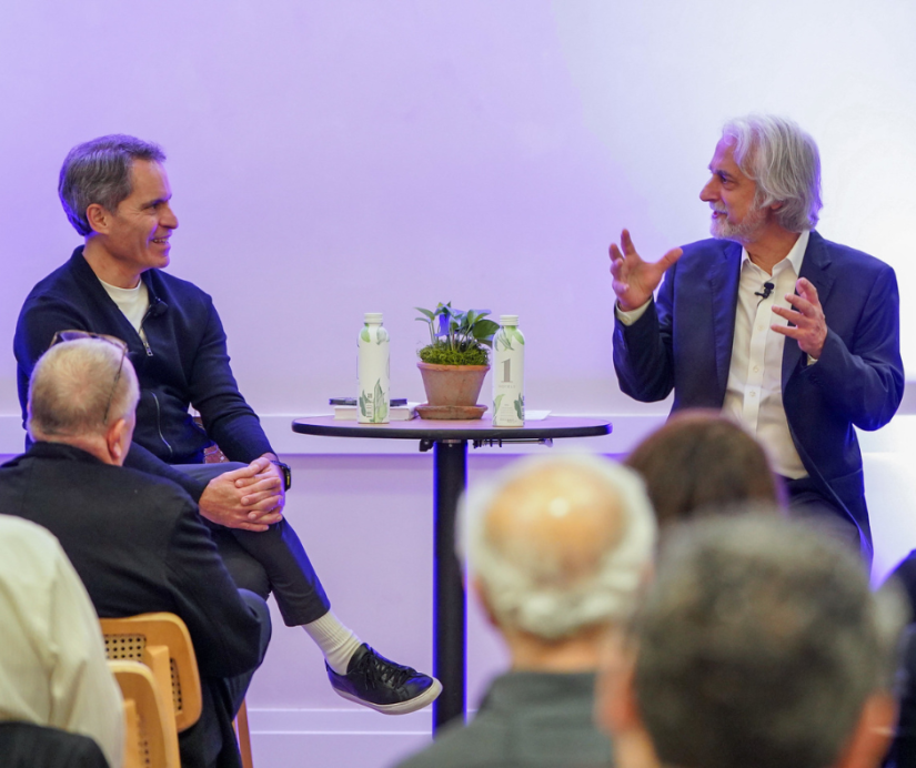 Professor Vasant Dhar in conversation with Jeff Teper (BS '86)