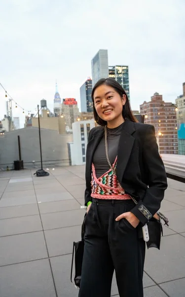 Weirong Li (MSQM ’25), CEO and founder of Raw Culture, focuses on international business leadership and cross-cultural communication excellence. Photo credit: Jaimin Gandhi