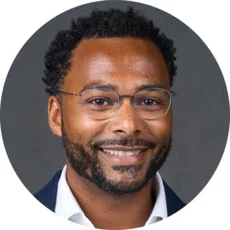 Earl Fitzhugh (MBA ’12)