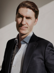 Photo of Simon Bowmaker
