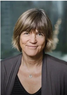 Tensie Whelan headshot